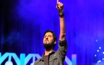  پلی‌بک خوانی حامد زمانی در یک کنسرت!