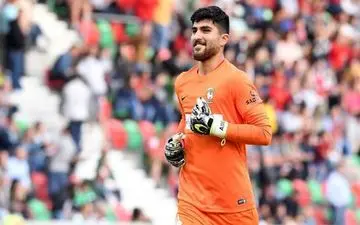 شروع عابدزاده با کلین شیت