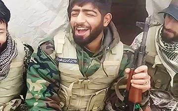 ماجرای جالب ازدواج مدافع حرمی که با دابسمش معروف شد + فیلم