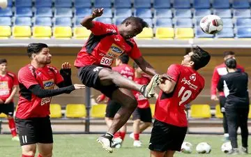 مروارید سیاه در چالش عبور از انتقادات 