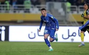 آسانی: در استقلال خواهم ماند+ عکس