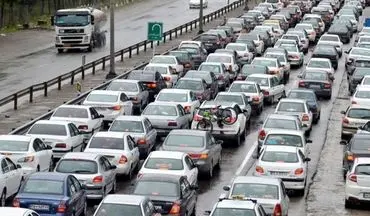 ترافیک سنگین بین کرج و قزوین/ باران در جاده‌های 11 استان
