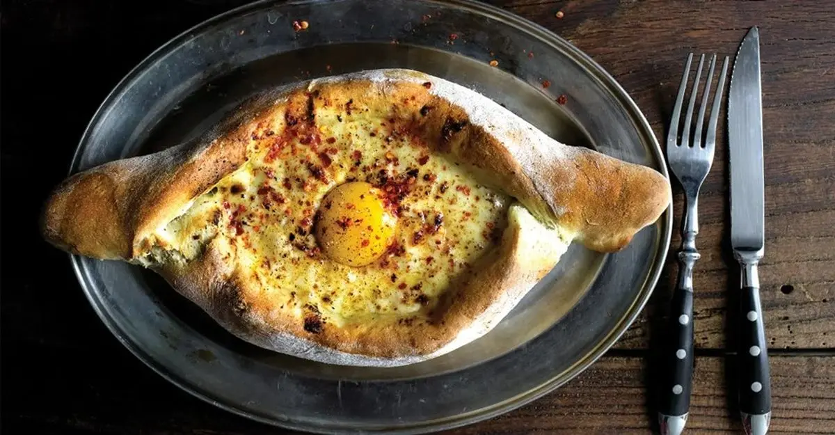 خاچاپوری گرجی: طرز تهیه نان پنیری اصیل و خوشمزه در خانه!