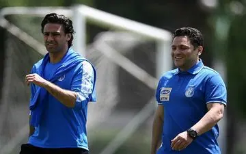 برادر عضو هیئت مدیره استقلال دستیار فرهاد مجیدی شد 