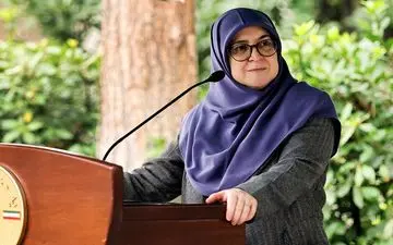 واکنش سخنگوی دولت به برکناری معاون پارلمانی رئیس‌جمهور