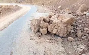 بارش تگرگ موجب ریزش کوه در شمال دزفول شد