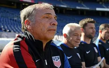  سرمربی تیم ملی فوتبال آمریکا هم به صف منتقدان ترامپ پیوست