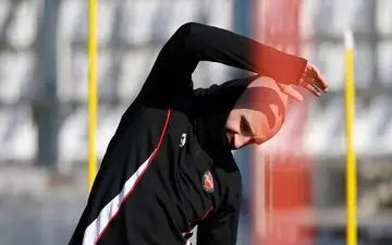 
بازیکن تراکتور رباط داد
