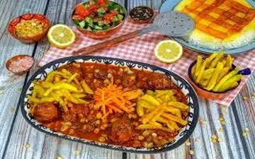  قیمه رشتی رو امتحان کن چون خیلی ساده و سریع درست میشه!