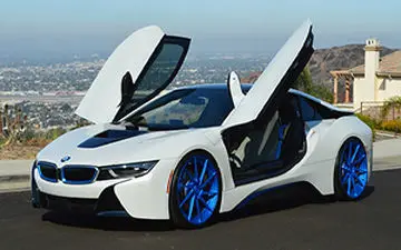 مسابقه دو خوروی BMW +فیلم