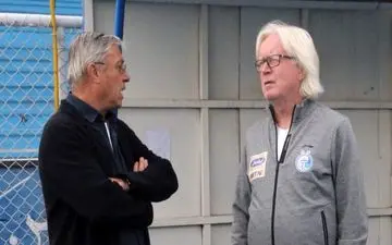 نشست شفر با سرمربی معترض کروات + عکس