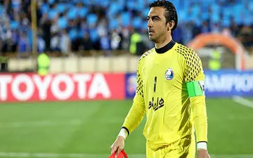 واکنش کاپیتان استقلال به فوت ناگهانی بازیکن لیگ برتری