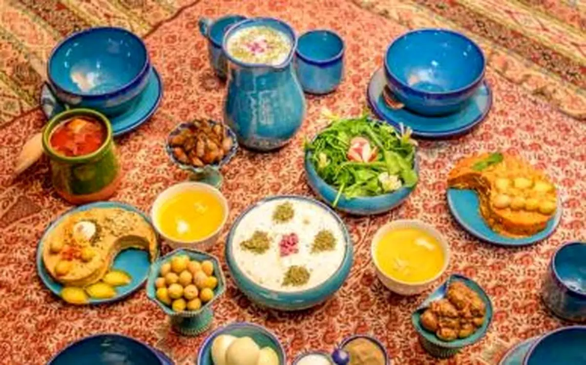 هر پرس غذای سنتی ایرانی ۱۰ تا ۴۰ هزار تومان در رستوران‌ها هزینه می‌برد.