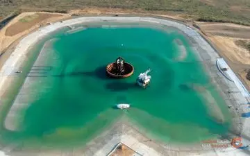 استخر بزرگی که قرار است تفریحات عجیبی را در اختیار مردم قرار دهد! +تصاویر