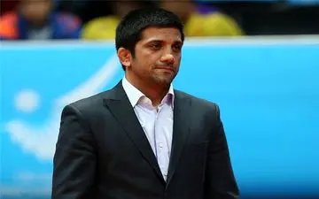 
علیرضا دبیر: برای تسویه حساب های شخصی نیامده ام