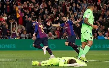 اظهار نظر عجیب رئیس فدراسیون فوتبال اسپانیا درباره قهرمانی بارسا