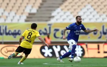 فلاحت‌زاده: ۲ امتیاز بازی با سپاهان می‌تواند برای استقلال گران تمام شود/ حواس‌‌ها جمع باشد که قهرمانی از دست نرود 