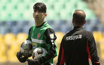 پرسپولیس پشت ستاره محکوم خود را خالی نکرد!