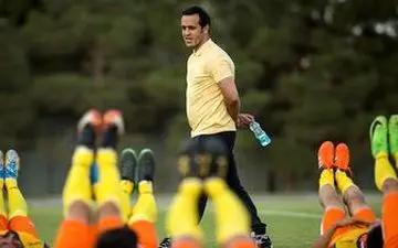 نارضایتی جادوگر از صادقیان