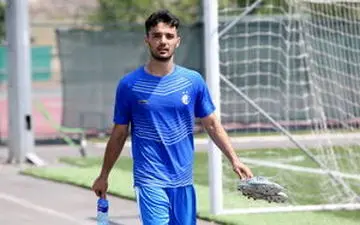 انتقال هافبک استقلال و مهاجم سایپا به شارلروا قطعی شد