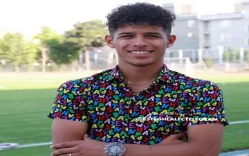 بازیکن پرحاشیه استقلال بی‌سر و صدا به جرگه متأهلین پیوست