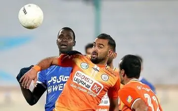 مدافع سایپا: پرسپولیس و سپاهان شانس اول و دوم قهرمانی هستند
