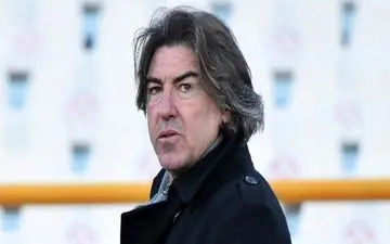 ساپینتو، شمشیر دولبه استقلال