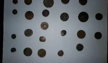 کشف ۳۳ قطعه سکه تاریخی در کرمانشاه