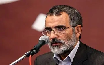 سه مجروح و یک شهید در حادثه تروریستی حرم امام(ره) 