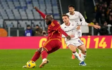 توقف رم در خانه برابر فیورنتینا با ۲ اخراجی/ سردار آزمون مصدوم شد 