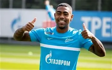 بازگشت قهرمان المپیک به تمرینات زنیت +عکس