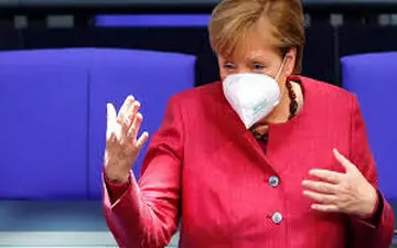 مرکل: پیروزی بر کرونا با واکسن در عرض چند ماه ممکن نیست