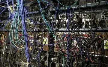 کشف مزرعه تولید ارز دیجیتال به ارزش 4 میلیارد در ایلام