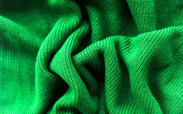 با رنگ سبز چطور تیپ بزنیم؟| ست کردن با رنگ سبز