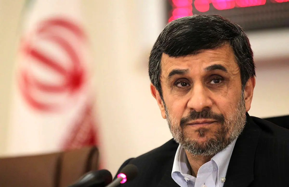 نامه احمدی نژاد درباره بازداشت بقایی