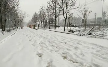 هم اکنون / بارش شدید برف در شهر فرودگاهی امام خمینی + فیلم