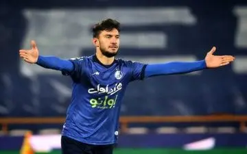 درب‌های خروج در انتظار مهاجم استقلال/ او انتظارات را برآورده نکرد!