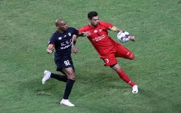 گزارش تصویری از دیدار تیم های تراکتور و فولاد خوزستان 