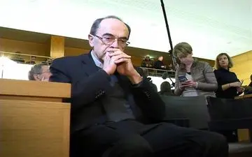  نماینده پاپ در فرانسه به ۶ ماه زندان محکوم شد