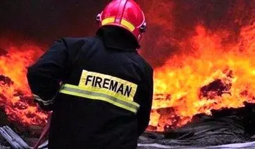 آتش‌سوزی در پارکینگ یک مجتمع تجاری در چهارباغ بالای اصفهان اطفا شد