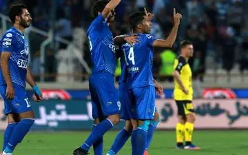  بمب جنجالی پرسپولیس / هافبک استقلال در یک قدمی پرسپولیس