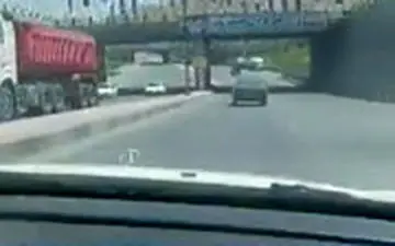  تعقیب و گریز پلیس و قاچاقچیان کالا در اراک