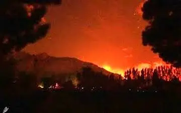 ویدیو | در سایه آتش‌سوزی‌های لس‌آنجلس، شهری در آرژانتین می‌سوزد
