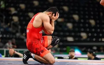 شکست سنگین محبی مقابل کشتی‌گیر ژاپنی با پدر ایرانی