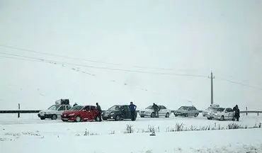 جاده‌های کشور درگیر برف و باران می‌‌شوند