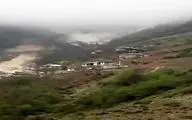 لحظه وحشتناک سقوط سنگ غول‌ پیکر در روستای پیت سرا 