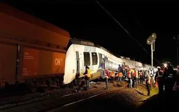 برخورد 2 قطار در آلمان با 47 زخمی + فیلم