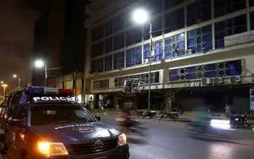 یورش شبانه پلیس پاکستان به منازل پناهجویان افغان
