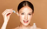 از هیالورونیک تا رتینول: چه سنی سراغ کدوم سرم های پوستی بریم؟