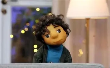 دعوا و فحش ناجور بچه مهمونی به مهمان برنامه/ سرش رو عین گاو انداخته بود پایین!